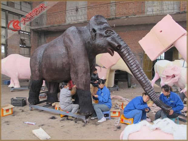 仿真恐龙造作现场-动物造作现场