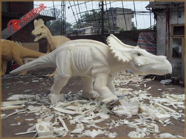 仿真恐龙造作现场-造作现场