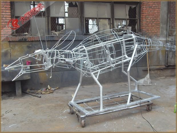 仿真恐龙造作现场-造作现场