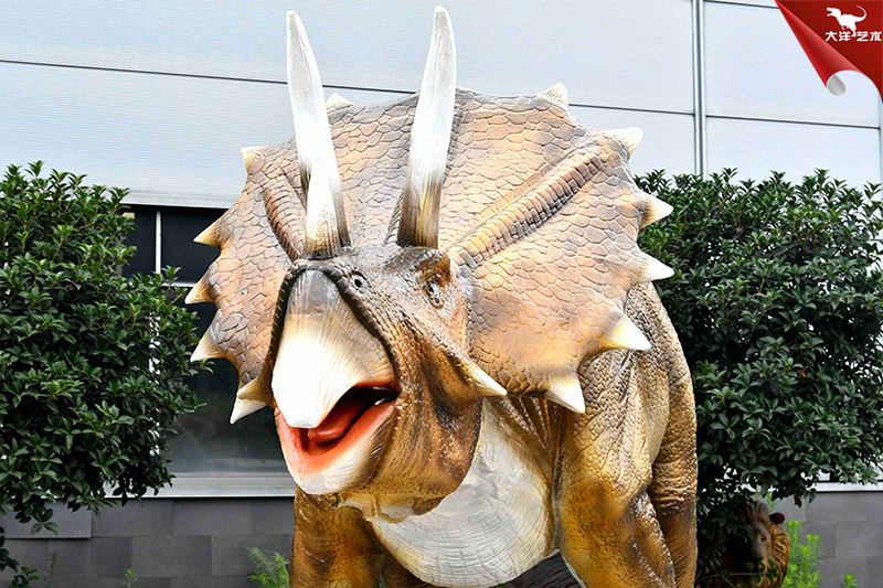 三角龙，，，，，，，大型仿真恐龙